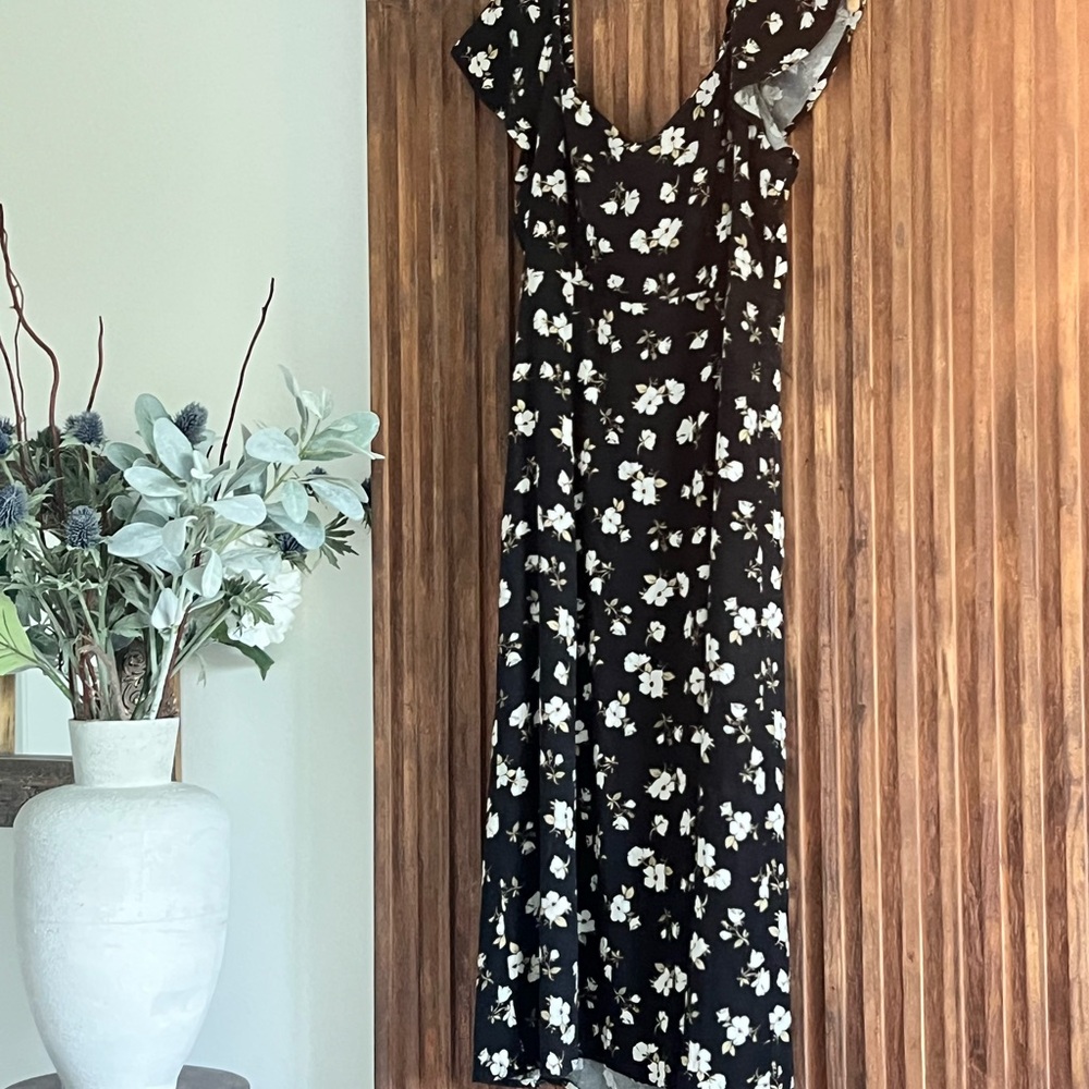 Old Navy Black Floral Midi Dress